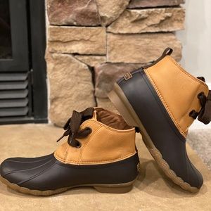 Sperry duck boots